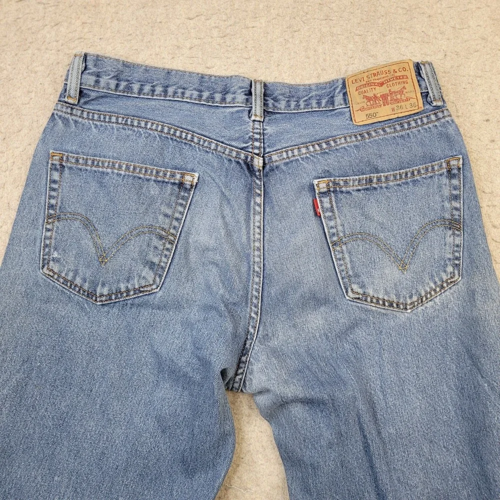 Levi's 550 Jeans Mens 36x34‎ (Tag 36x36) Blue Denim Relaxed Straight Vintage Y2K